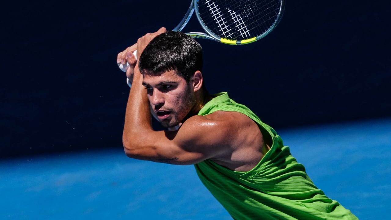 Alcaraz mira al termómetro: el calor puede beneficiarle ante Sinner