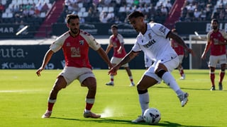 El Málaga se queda sin respuesta contra el Ceuta antes de recibir al Fulham