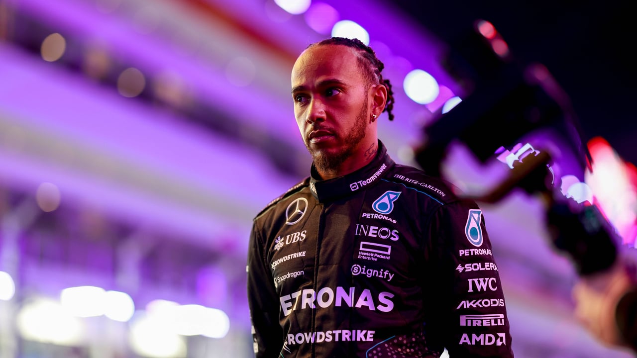 Lewis Hamilton retrasa su debut con Ferrari