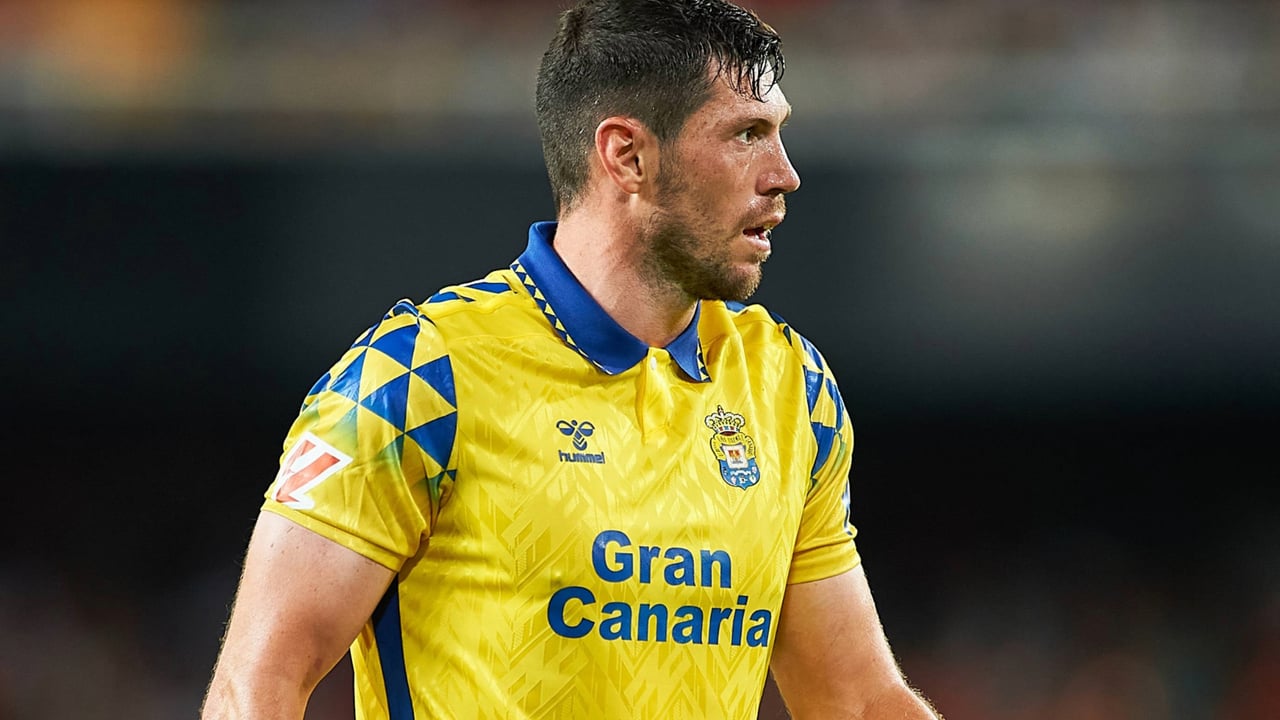 Abierta la puja por Scott McKenna