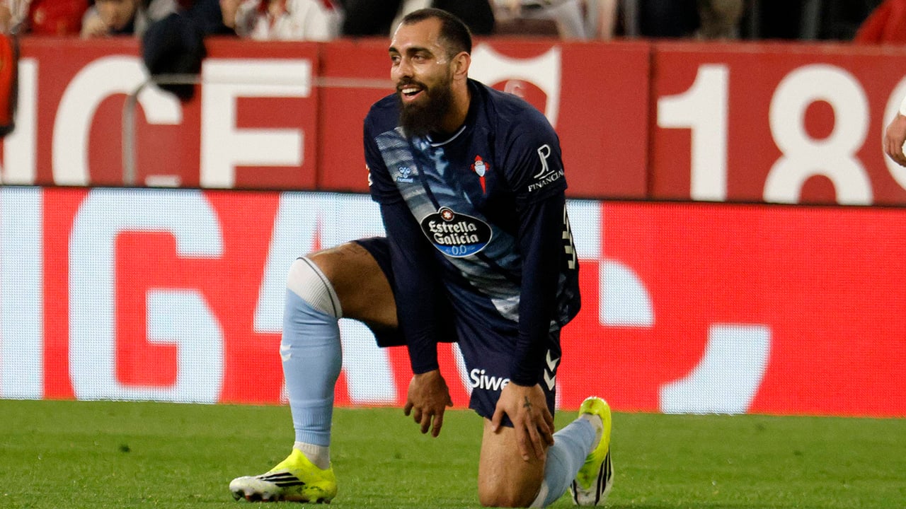 Borja Iglesias responde a los insultos homófobos sufridos tras el Sevilla-Celta