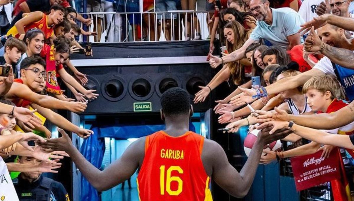 Usman Garuba llama a la puerta de Stephen Curry