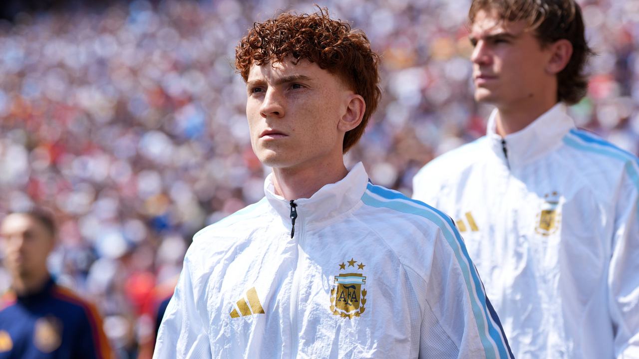 Valentín Barco firma por el Chelsea y se convierte en otro refuerzo de Xabi Alonso