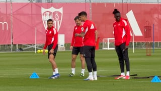 Sow y Azpilicueta vuelven con el grupo en la preparación frente al Rayo Vallecano
