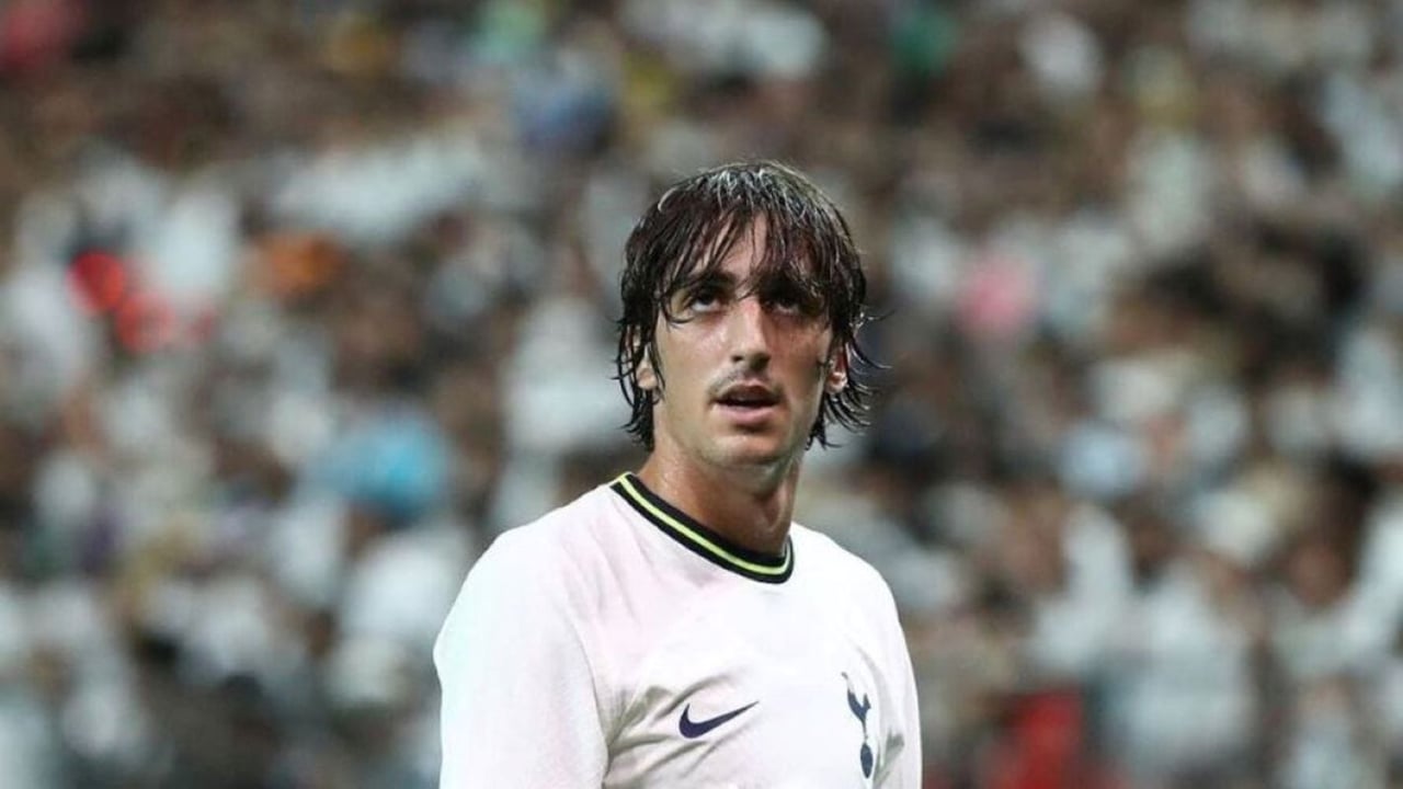 Juegan, de forma inexplicable, con el futuro de Bryan Gil