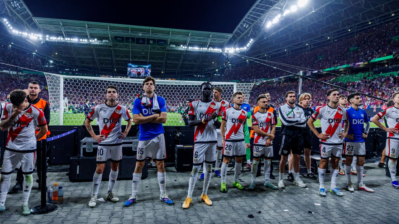 El Rayo Vallecano asume el duro golpe de perder la final de Conference League: "Este grupo va a ser irrepetible”