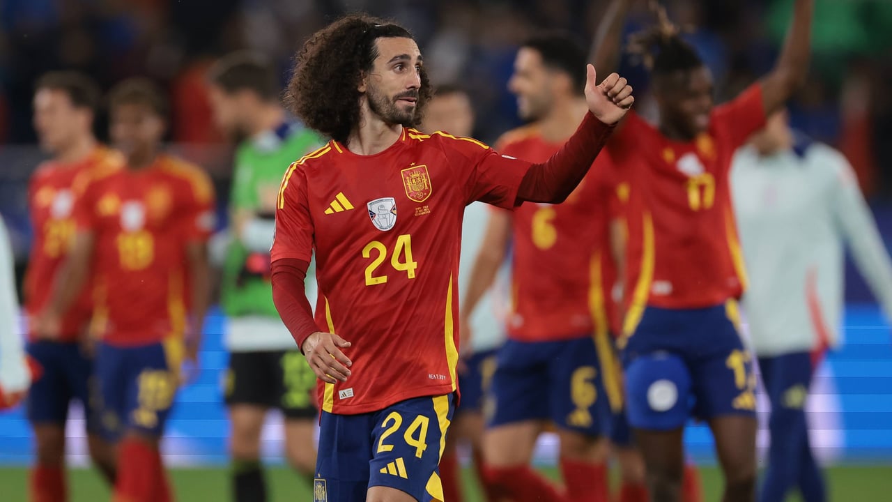 Comparan a Cucurella con un histórico de la Selección