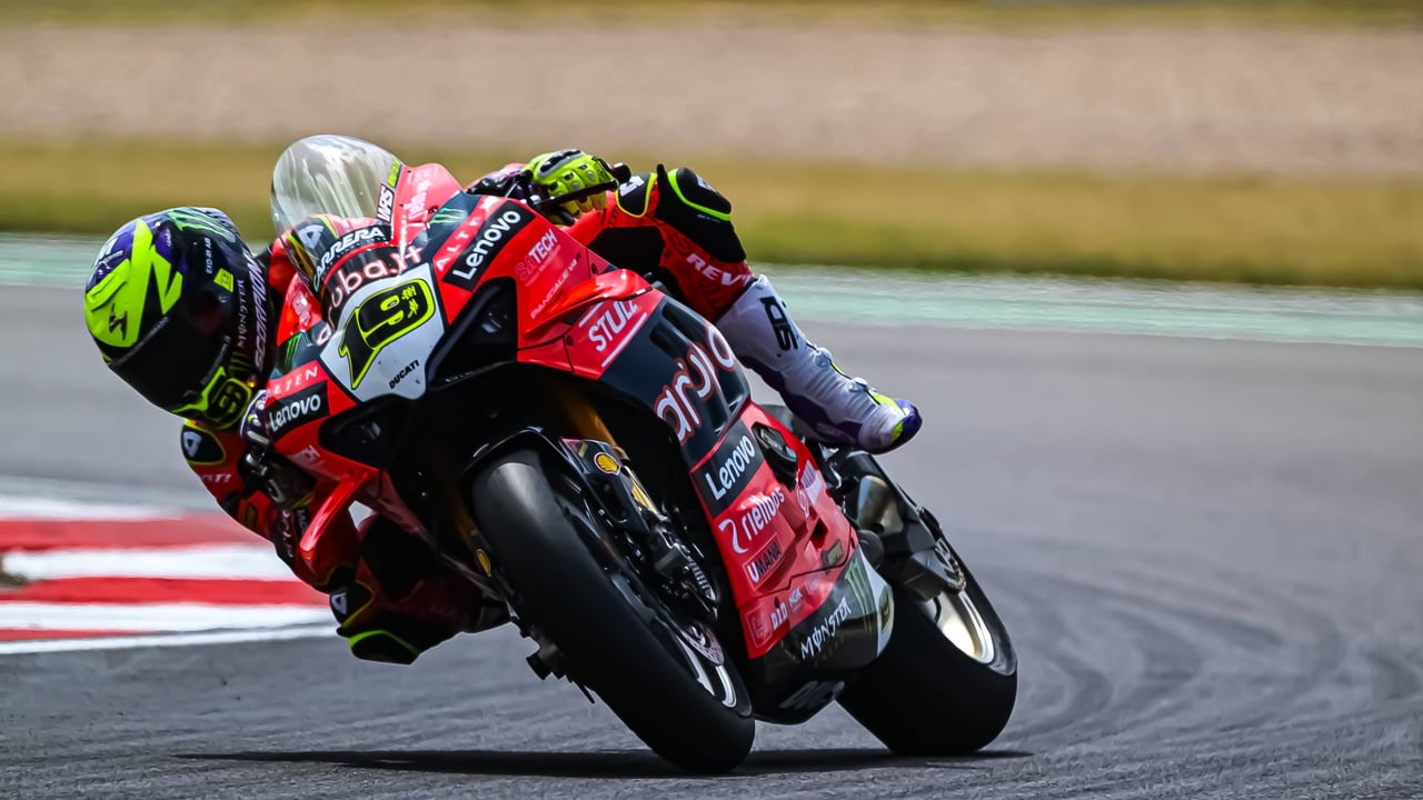 Álvaro Bautista tiene nuevo equipo tras la afrenta de Ducati
