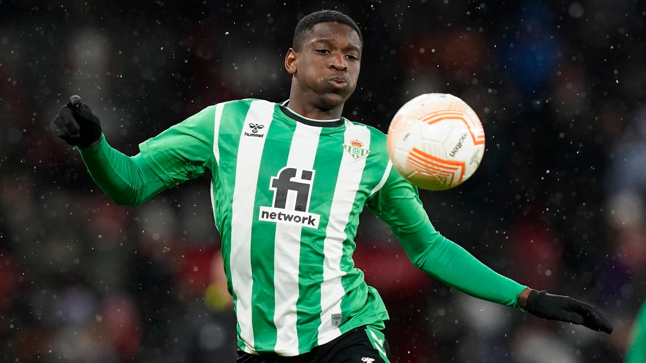 La otra fórmula que propone Corinthians al Betis por Luiz Henrique