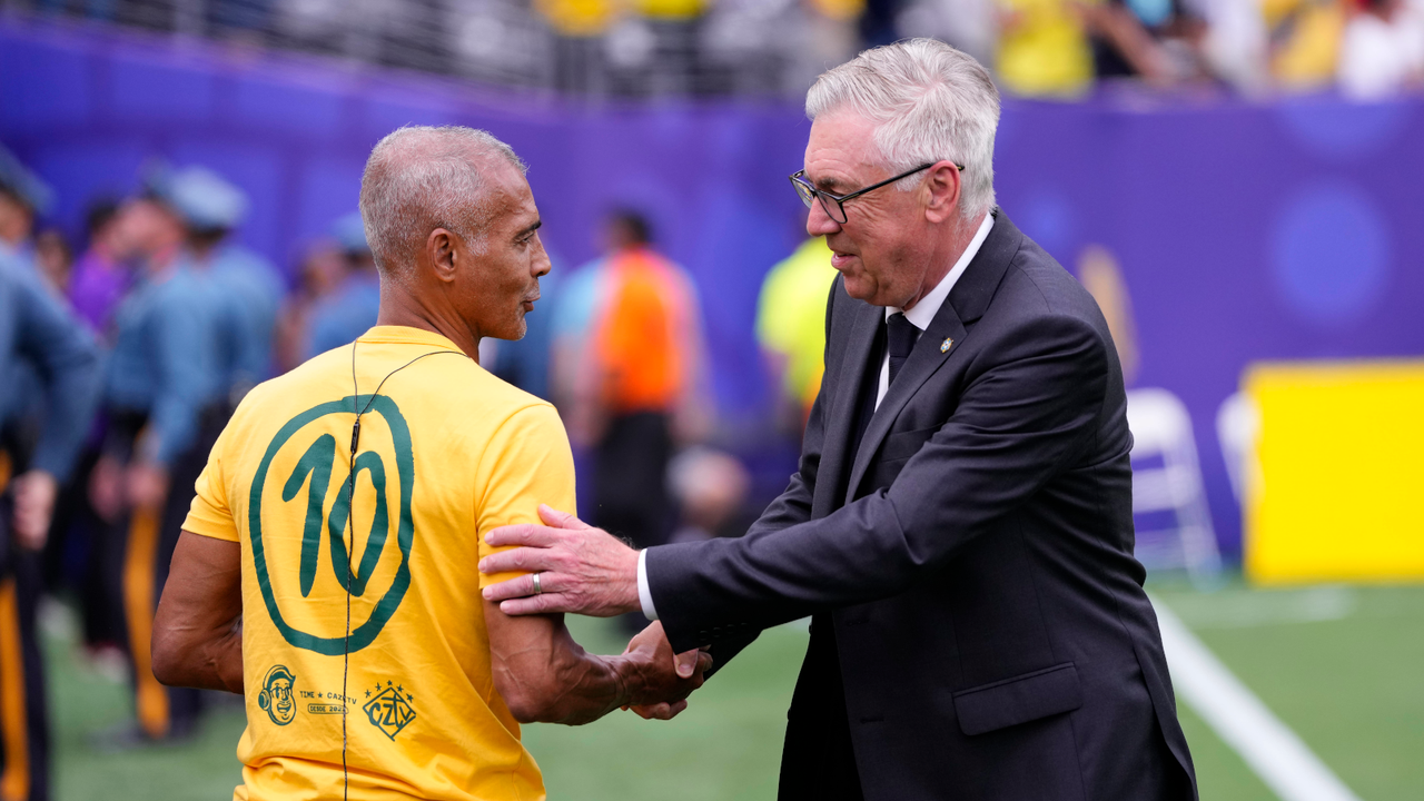 Leyenda de Brasil pide el despido de Ancelotti