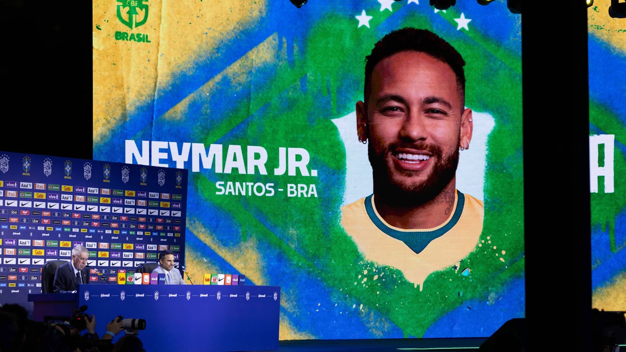 Ancelotti bromea y se resigna con Neymar, pero no abre la puerta a un recambio: el último resquicio para Antony