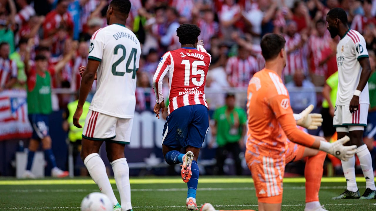 Atlético 2-1 Real Madrid: Derbi rojiblanco y primera crisis con Mourinho