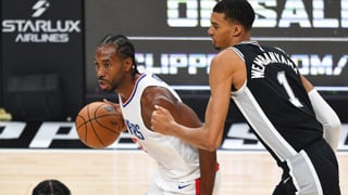 Kawhi Leonard da marcha atrás y deja con las ganas a Victor Wembanyama