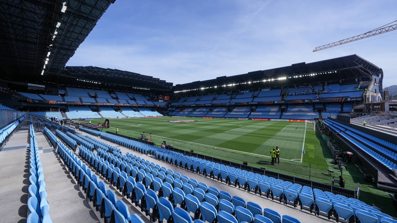 El Celta de Vigo espera tener un césped óptimo en Balaídos en diez días