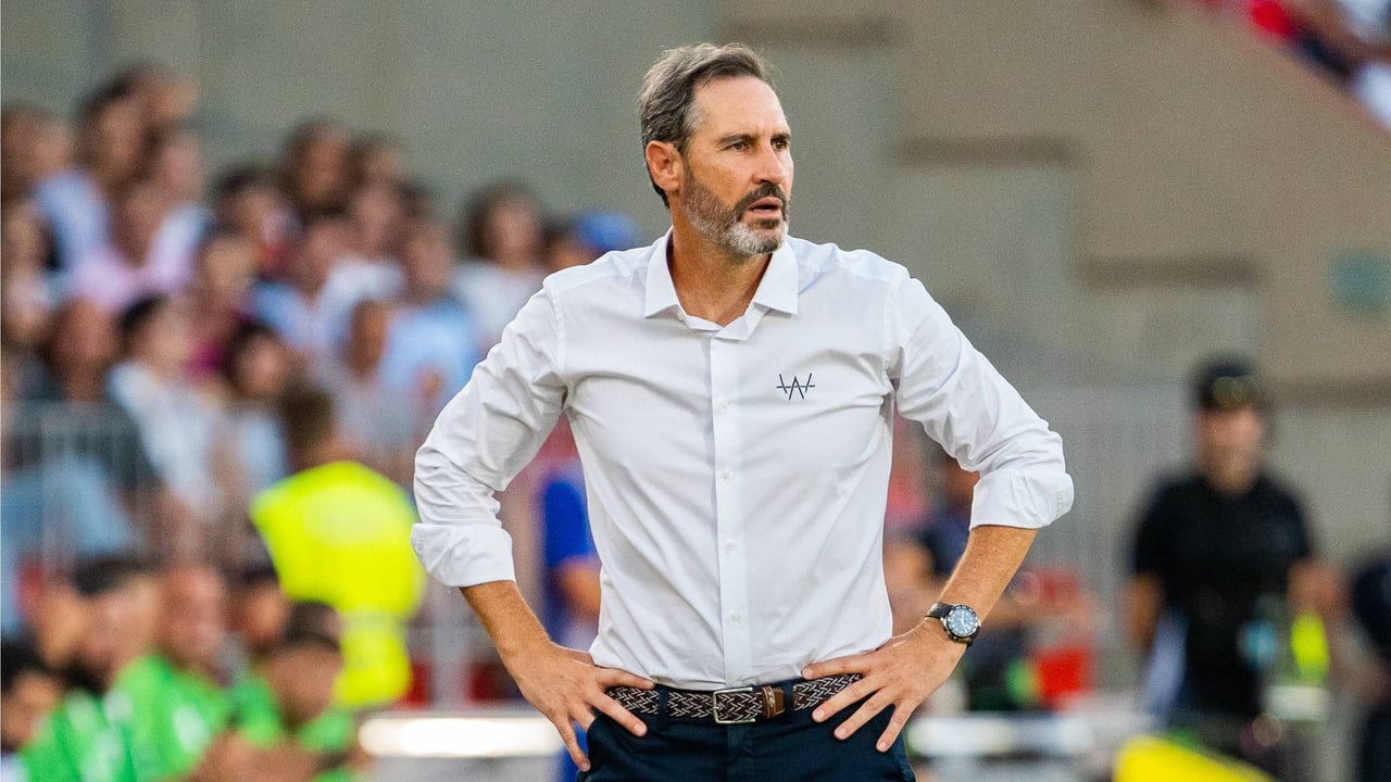 Vicente Moreno raja del Almería y desvela cuáles fueron sus peticiones reales en el mercado de fichajes