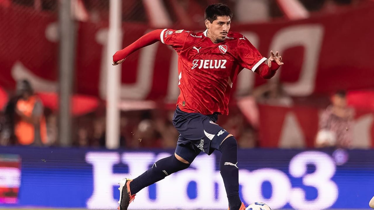 En la carrera por un central de 23 años con turbio pasado que parece carne de Premier