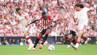 El enfado de Iñaki Williams tras la expulsión de Yuri que condicionó la derrota frente al Sevilla: "No tiene el balón controlado en ningún momento"
