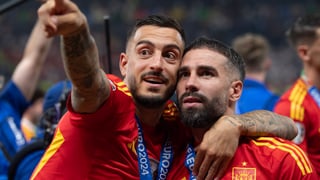 Joselu Mato busca equipo en España: "Es titularísimo en el Sevilla. ¿El Betis? Ahí tengo más dudas"