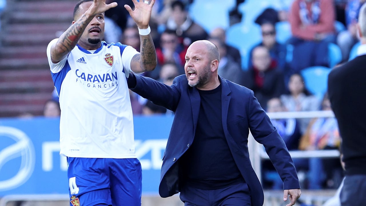 La tremenda 'rajada' de José Alberto, entrenador del Racing, contra el arbitraje