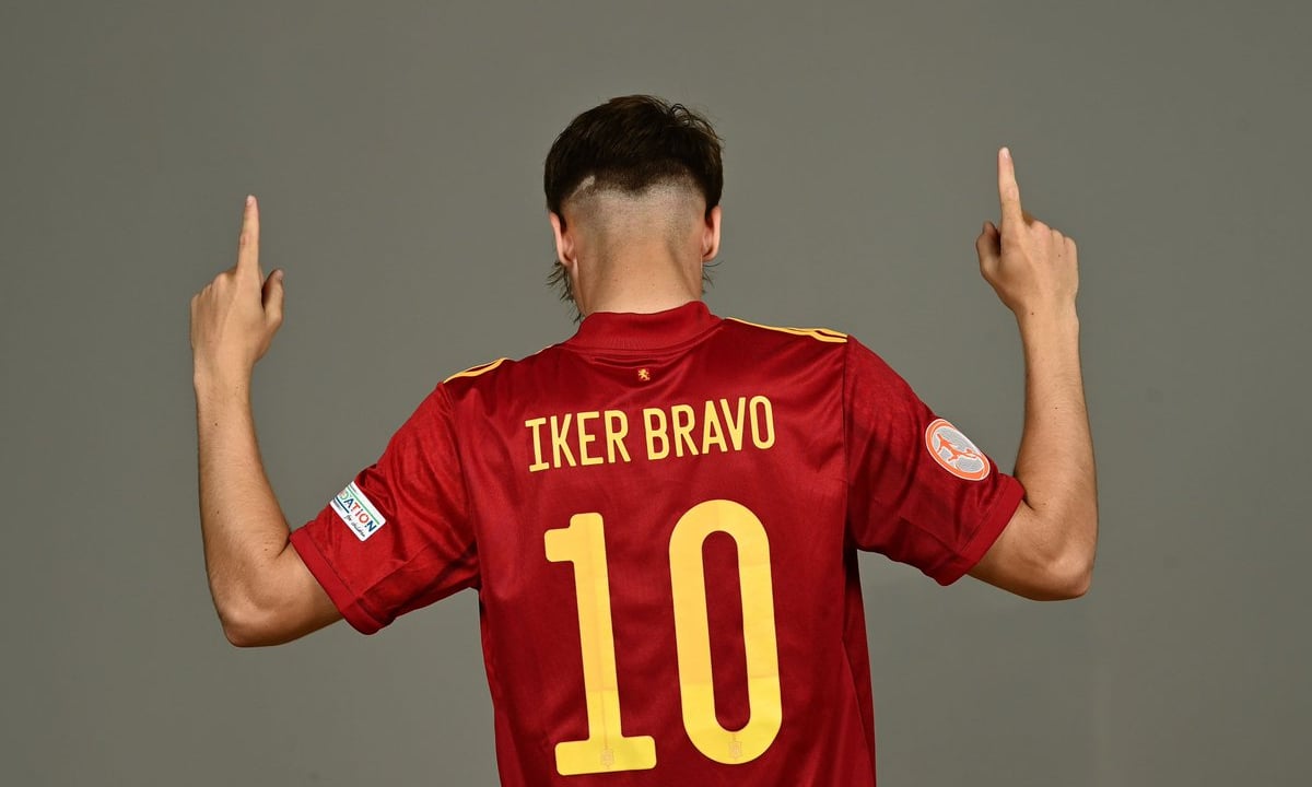 Guerra encubierta entre Real Madrid y Atlético por Iker Bravo