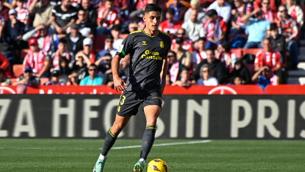 Desvelan el futuro de Sergi Cardona: "Quiere ir a un club mejor y lo respetamos"