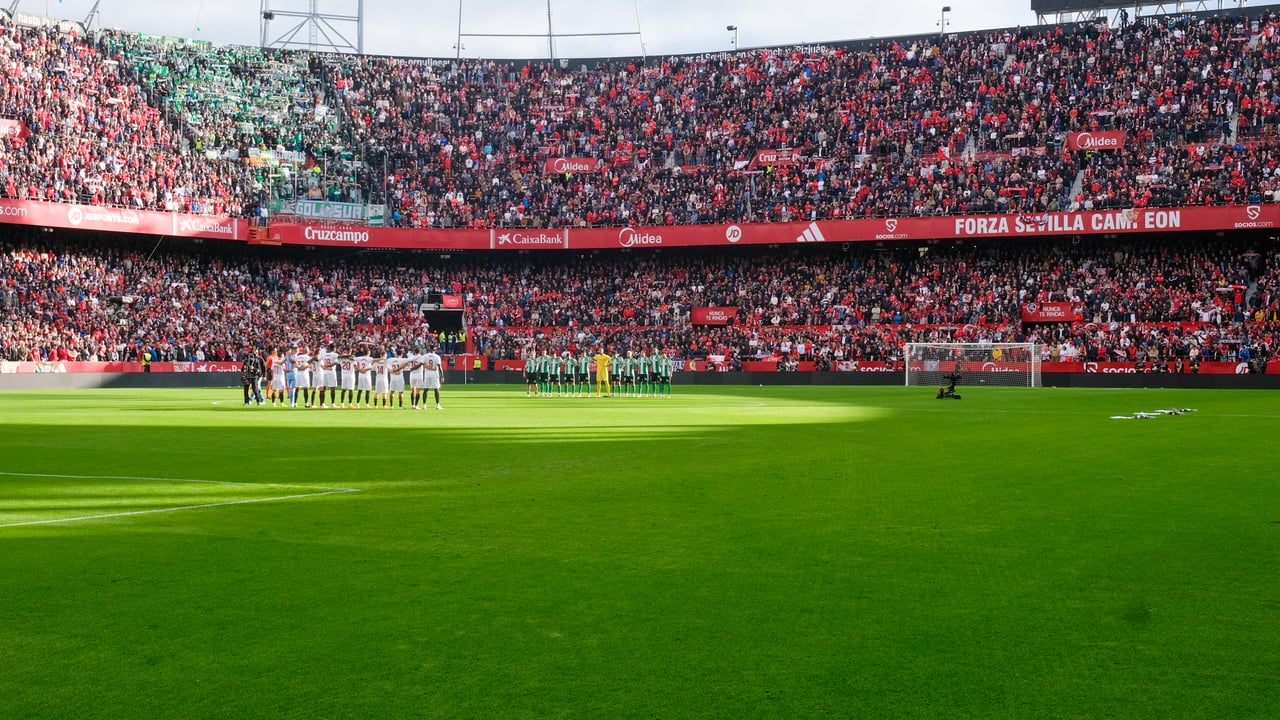 Otros catorce detenidos por los incidentes previos al primer El Gran Derbi de la 25/26