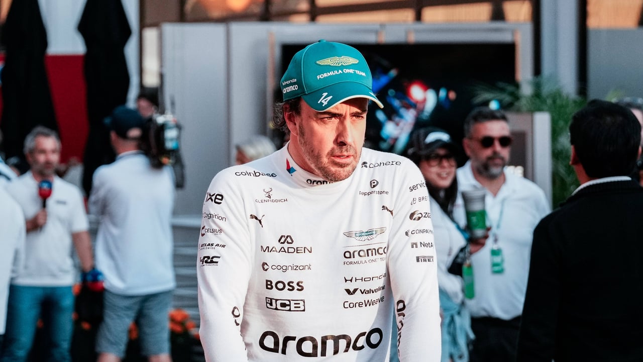 El jefe de Albon no se corta contra Fernando Alonso: "No creo que sus comentarios se sostengan"