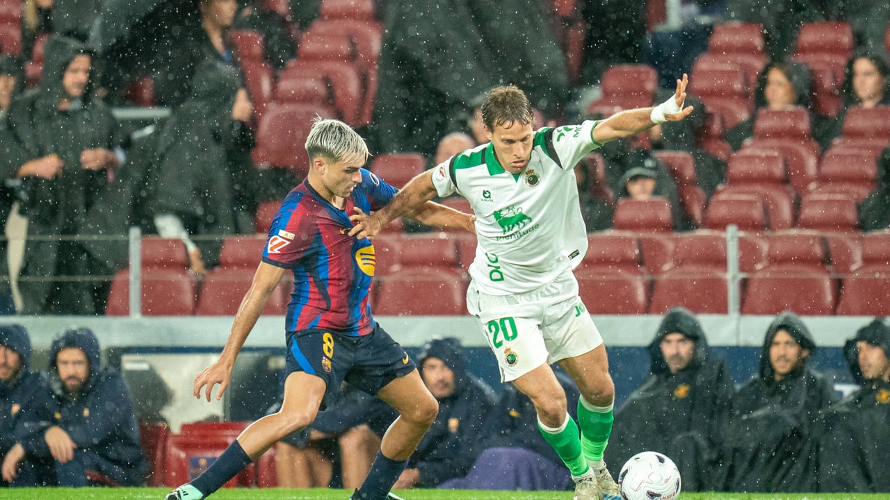 Sergio Canales, jugador del Racing del Santander, flipa con el cambio en el Barcelona de Flick: "Es una locura"