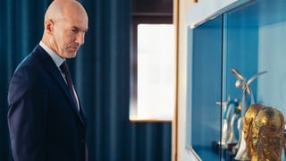 Zidane, 54 años: "Estuve entre los tres más guapos del mundo, no muy lejos de Brad Pitt”