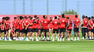 Azpilicueta, la mejor noticia posible en el doloroso regreso al trabajo del Sevilla  