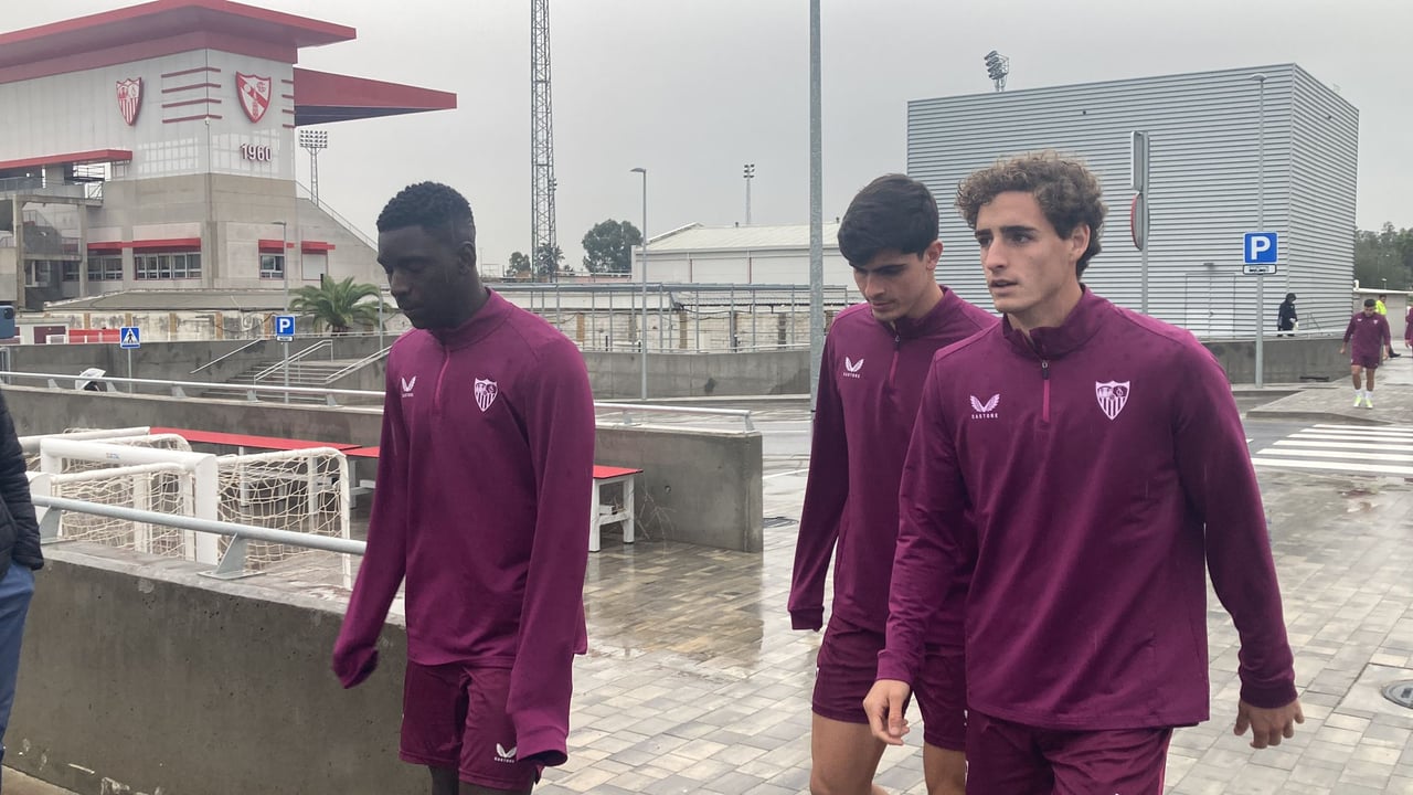 Lluvia de bajas en el Sevilla a 48 horas de un partido vital