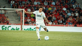 Saravia da un paso adelante en el Valencia: tiene seis partidos para ganarse un nuevo contrato