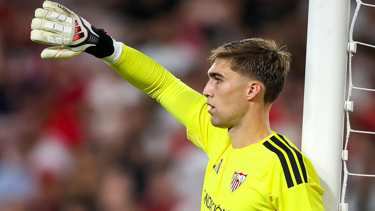 La selección española responde a la polémica de Fran González tras su recuperación exprés en el Sevilla: "Preferimos que no se lesione con nosotros"