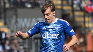 Jesús Rodríguez se retira lesionado y entre lágrimas en el Como de Cesc Fábregas