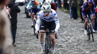 El Movistar Team, frenado en seco