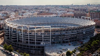 Fenwick enfada al valencianismo: "En el Nou Mestalla se podrán hacer ﻿bautizos, comuniones, cumpleaños..."