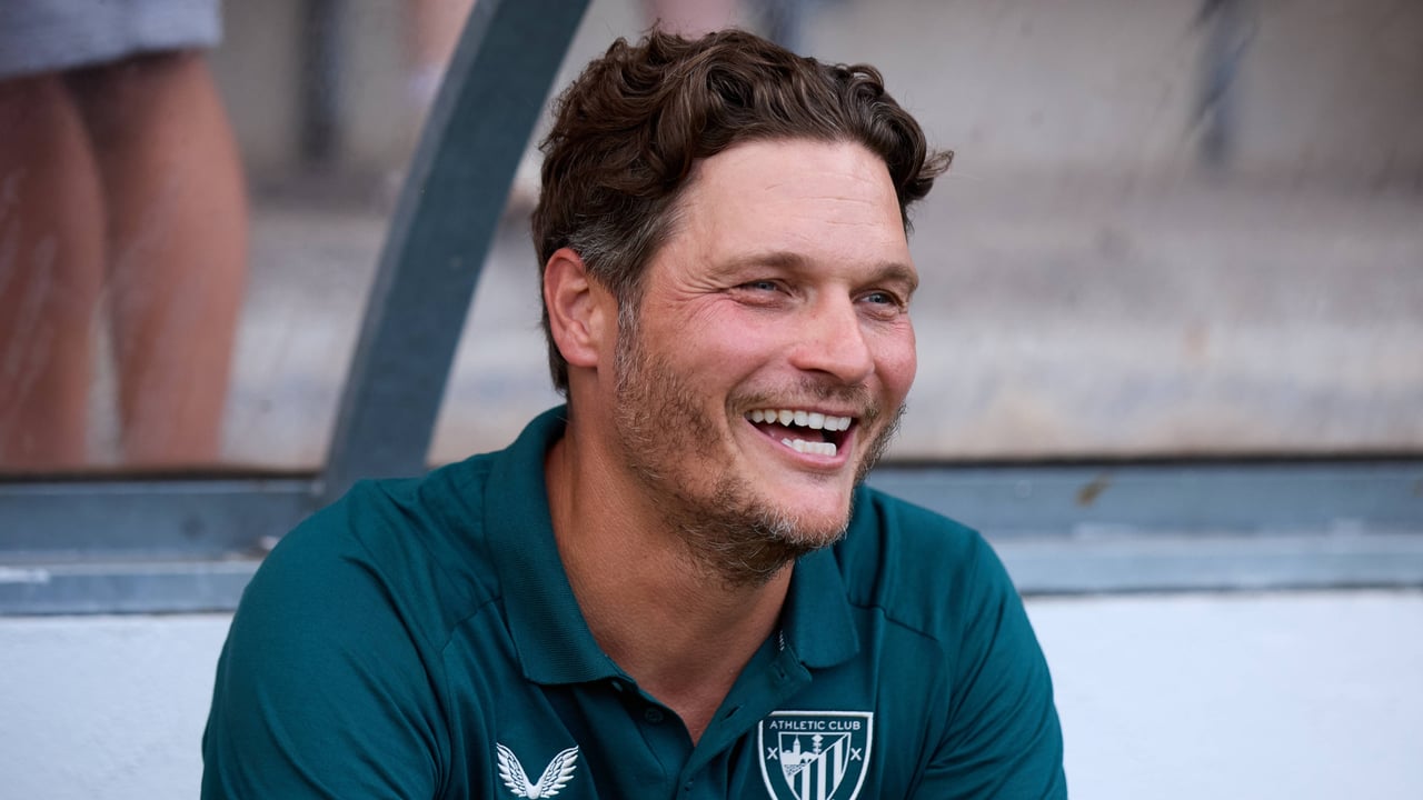 Edin Terzic avisa del cambio de Areso: "Ha dado un buen paso en la dirección correcta"