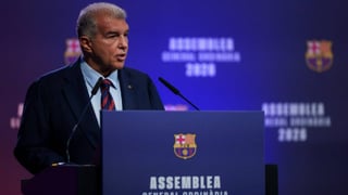 Laporta lanza un duro palo al Real Madrid: "Cuando tienen un problema, les recalifican un terreno y tan panchos”