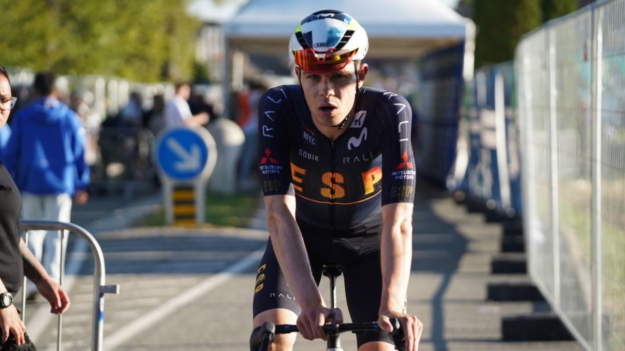 Iván Romeo da la cara para España y muestra su potencial en la culminación de la gran obra de Evenepoel