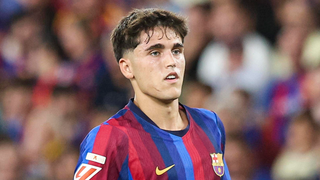Cubarsí, jugador del Barcelona, señala a la Policía por los incidentes en Elche: "No puede producirse este exceso de fuerza"