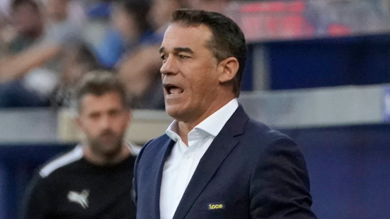 García Plaza tira la toalla ante un Getafe "por encima" del Alavés