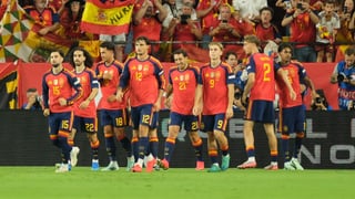 De la Fuente se rinde a Sevilla tras la goleada a Croacia: "El primer tiempo podría haber terminado cuatro o cinco a uno y el segundo más de lo mismo"