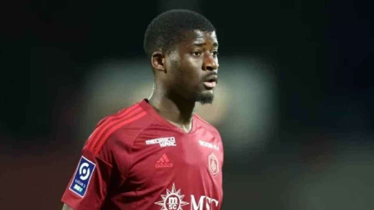 El Huesca busca la contratación a coste cero de Ntamack