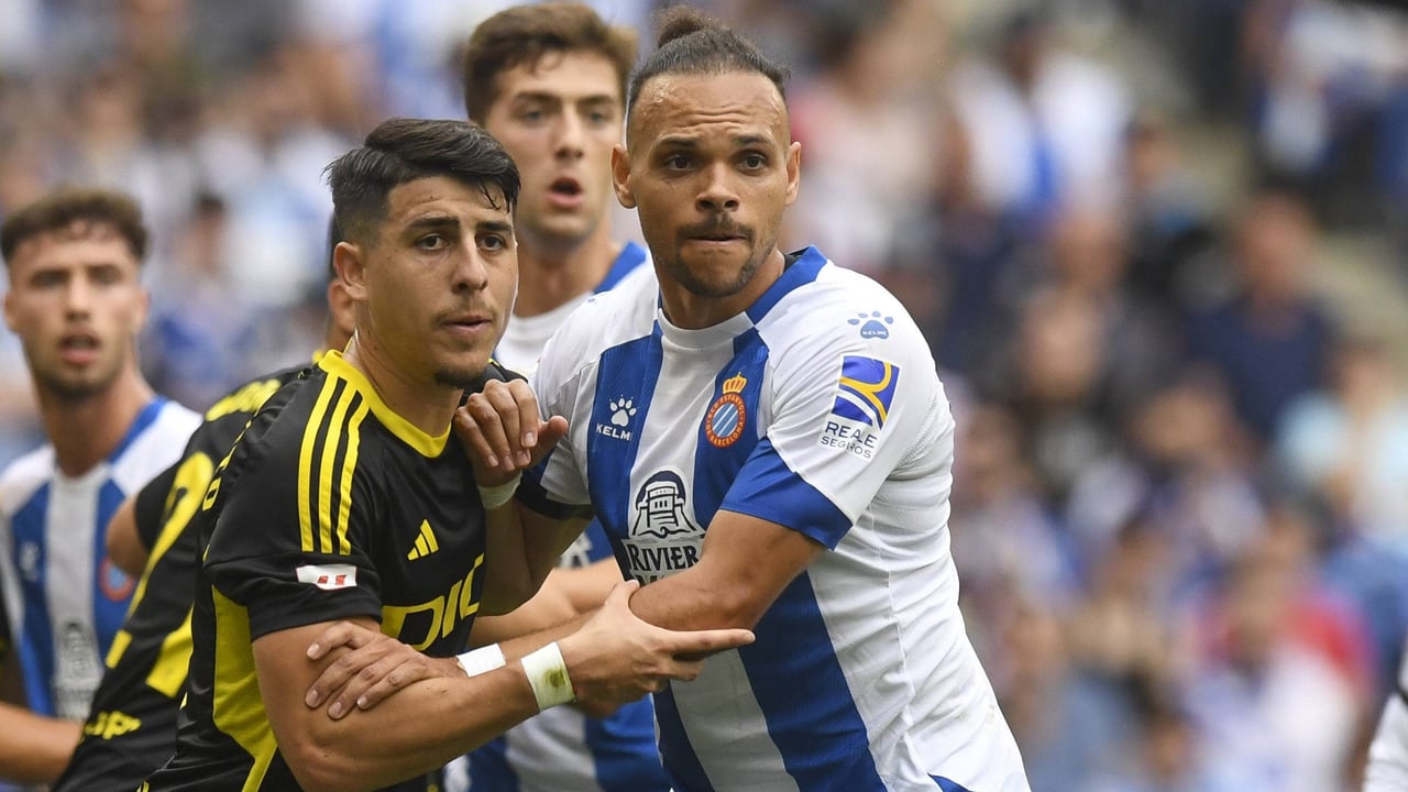 Rajadón de Braithwaite contra el Espanyol en la fiesta del ascenso a Primera división