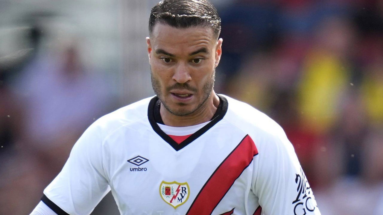 Iñigo Pérez se olvida de Raúl de Tomás