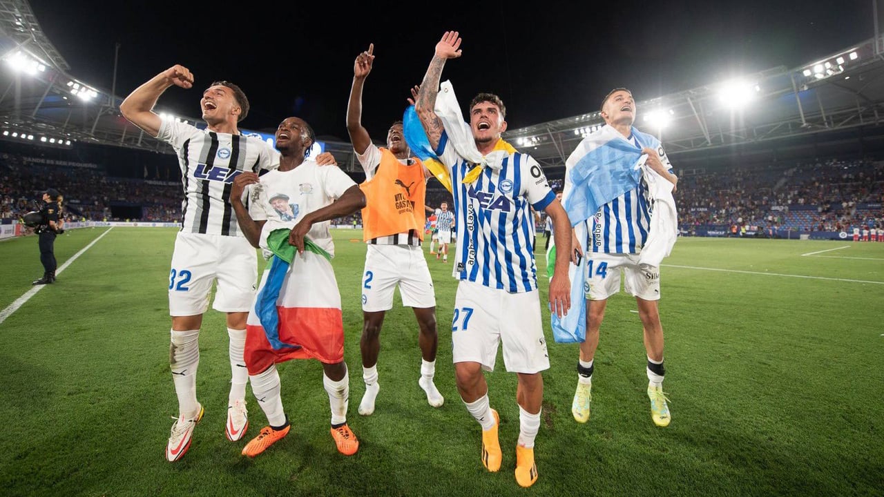 Levante 0 - 1 Alavés: Un gol de penalti en los últimos compases decide el ascenso