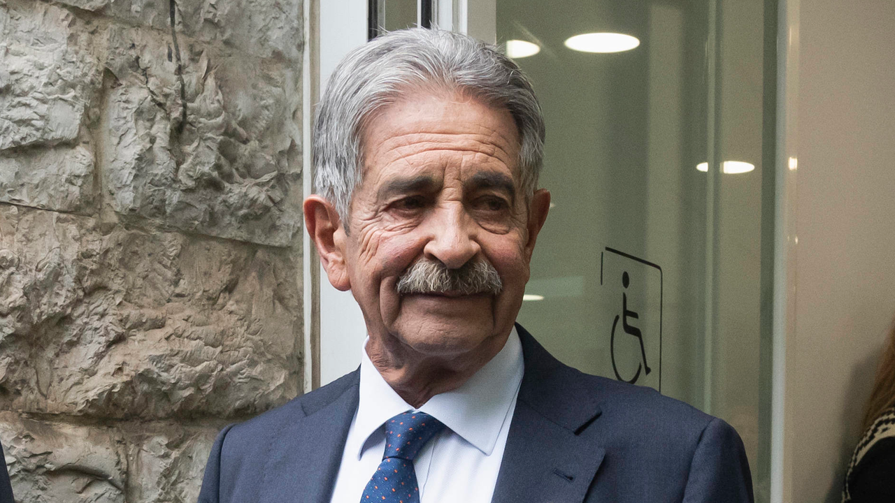 Miguel Ángel Revilla, ex presidente de Cantabría, aclara la compra del Racing de Santander: "Nos jugamos el tipo nosotros"