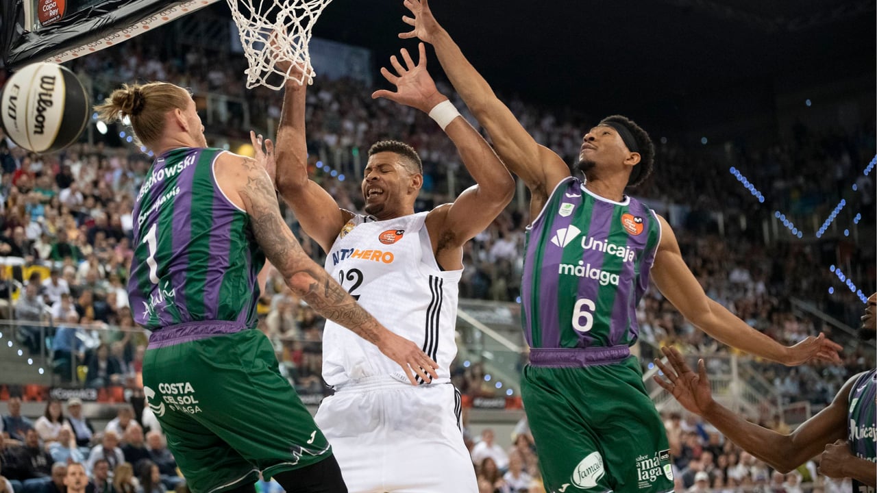 Zaragoza - Unicaja: horario, canal y dónde ver en TV y online el partido de la Liga ACB