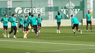 Dos ausencias importantes en el regreso al trabajo sin Amrabat presente en el césped