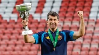 Paco Gallardo, campeón de Europa: "Mi objetivo principal era convencerlos de que tenían que ganar cosas importantes para decir que eran la mejor generación de los últimos años"